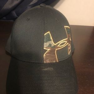 Under Armour hat